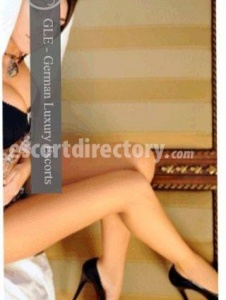 escorts Steffi