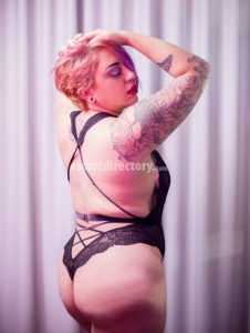 escorts Violette Gunn