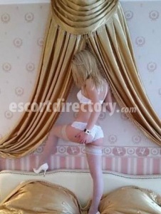escorts Denisa