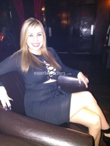 escorts Savanah Smith