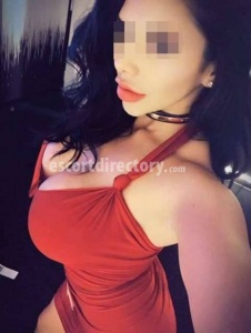 escorts Camila