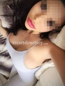 escorts Camila