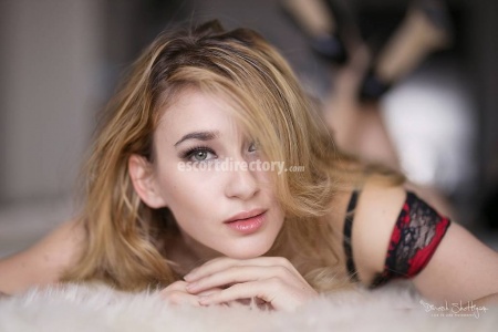 900f202a703430a6c7f015364b603f8e.jpg escorts Elise Leclair