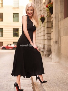 escorts Raven Ecstatic