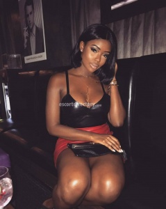 escorts Anika