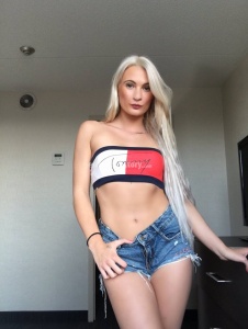 escorts Summer