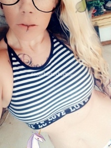 escorts BeckyNineteen94
