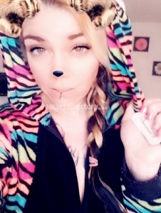 escorts BeckyNineteen94