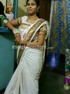 escorts Delhi five star hotel