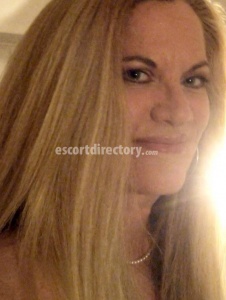 escorts Penelope Briggs