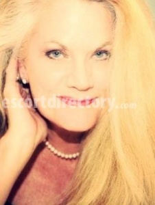 escorts Penelope Briggs