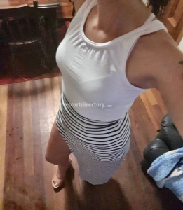 escorts Cienna Walker