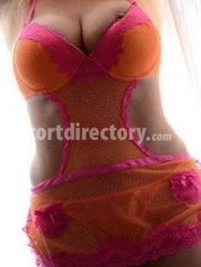 escorts KellyCourtney