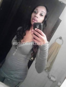 escorts Candy girl