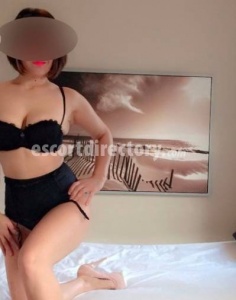 escorts Corina