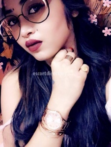 escorts Simran