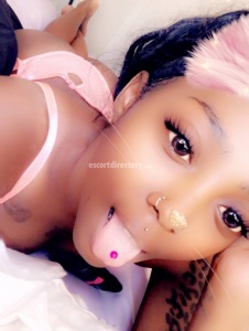 escorts NishaSoChocolate