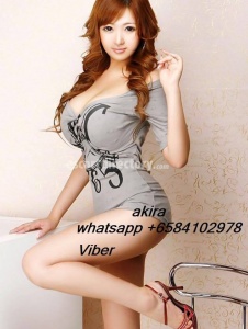 escorts akira