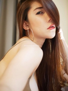 escorts Sizzling Emmily