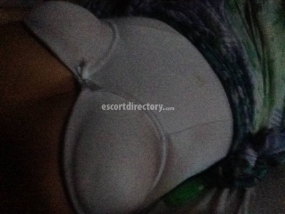 escorts X Yasmeena X