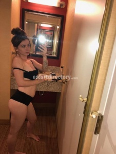 escorts Miss Ashley