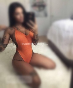 escorts Alexia and agelica