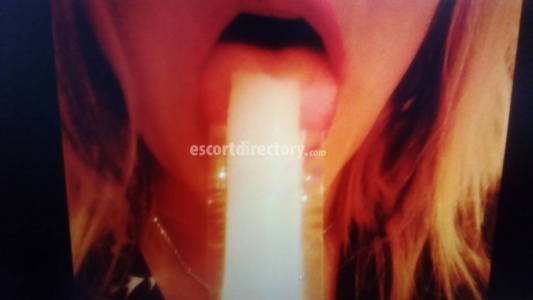 escorts Gina west island