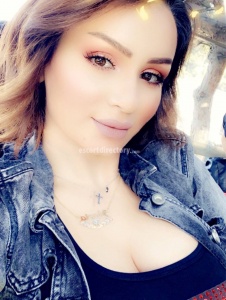 escorts arabic girl maria