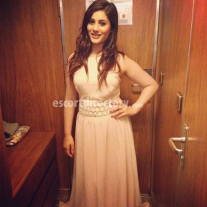 escorts Jeni