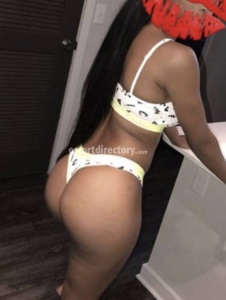 escorts Naii32