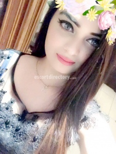 escorts Busty Ayan