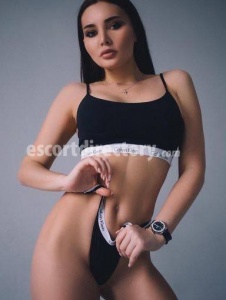 escorts Kataniya