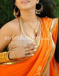 escorts Soniya Parmar