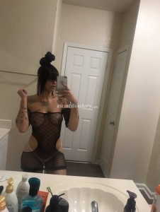 escorts 3y3Candy