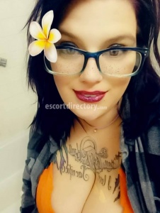 47805bb06275c16f4991df8a46582ad7.jpg escorts BBWAlyce