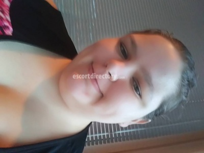 escorts Bustyteat