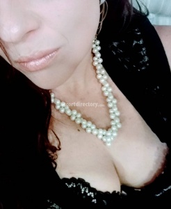 escorts Crystal Rain