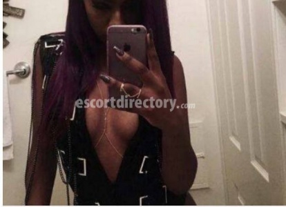escorts Camile