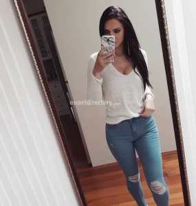 escorts Kandy Lockhart