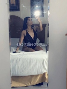 escorts Nicole