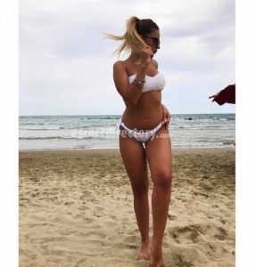 escorts Sarrah Sweet