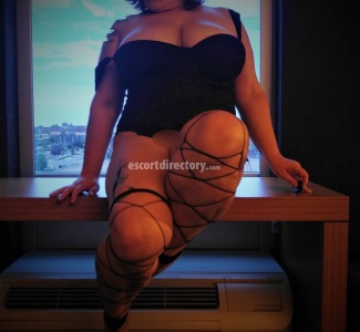 escorts Violet Lovely