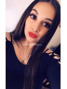 escorts Mia Raine