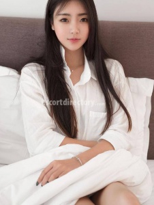 escorts Yumi