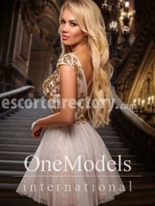 escorts Veronica