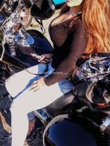 escorts Karly