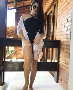 escorts Luana Ferraz