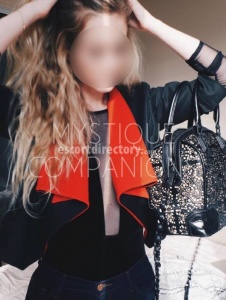 escorts Naomi Gottlieb