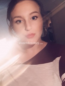 escorts Naomi Marie