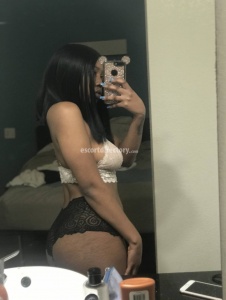 escorts NahdiaDoll